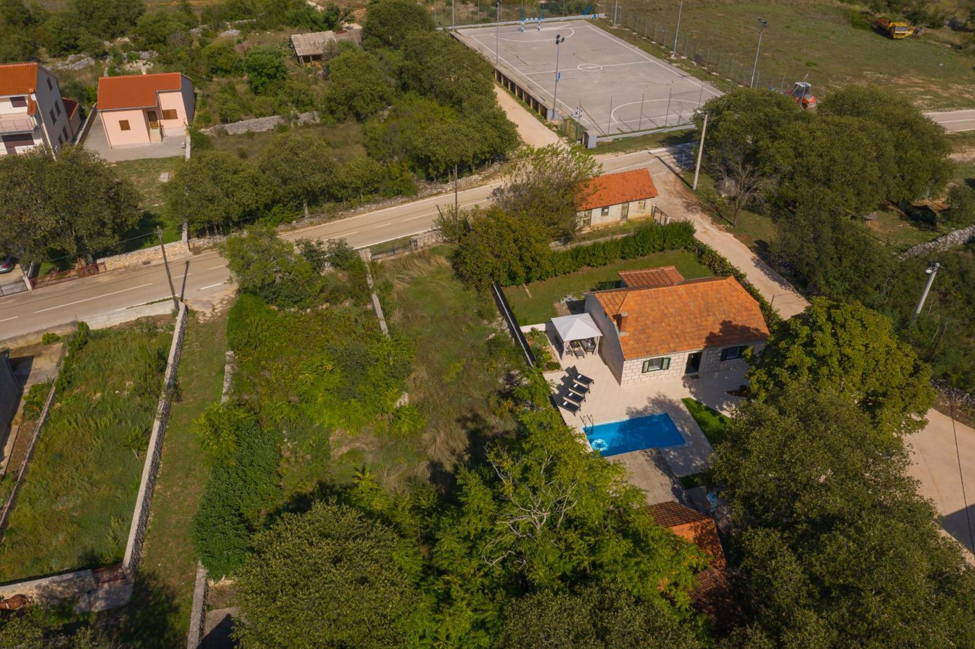 Experience Village Life - Jokini Dvori With Private Pool Pakovo Selo ภายนอก รูปภาพ