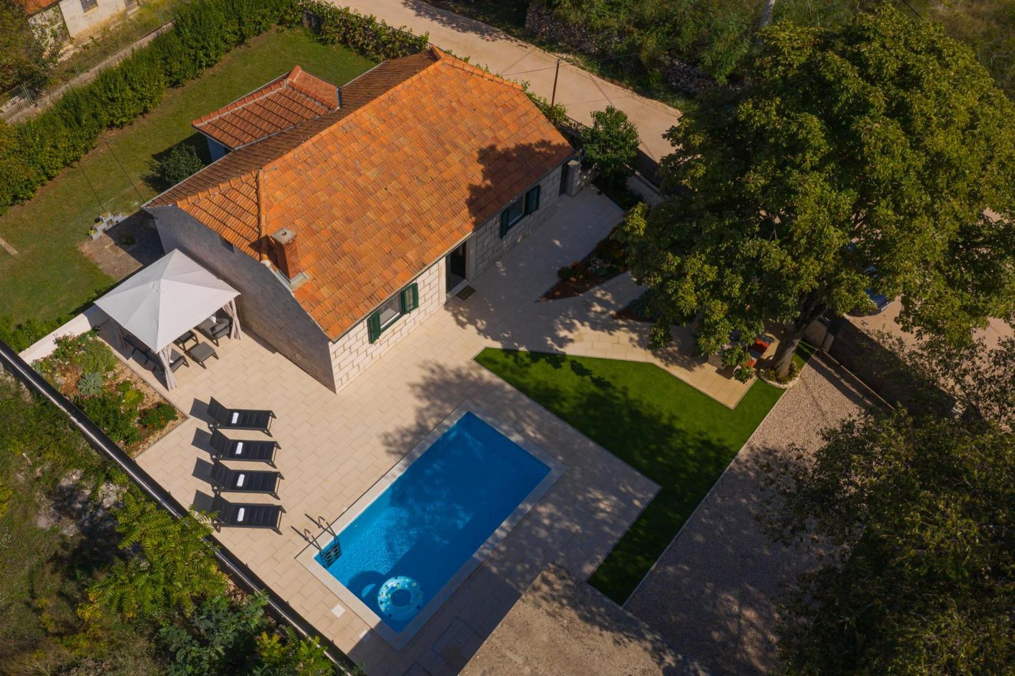 Experience Village Life - Jokini Dvori With Private Pool Pakovo Selo ภายนอก รูปภาพ