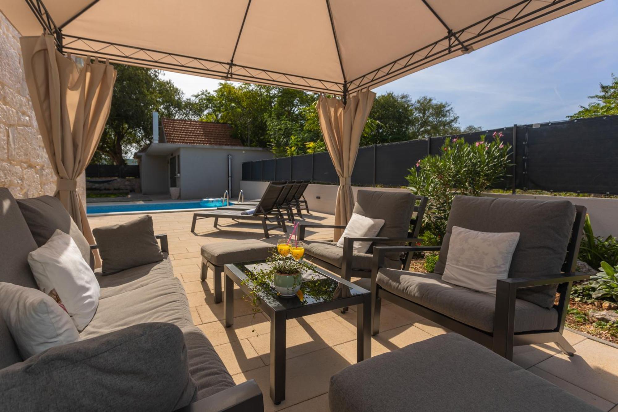 Experience Village Life - Jokini Dvori With Private Pool Pakovo Selo ภายนอก รูปภาพ